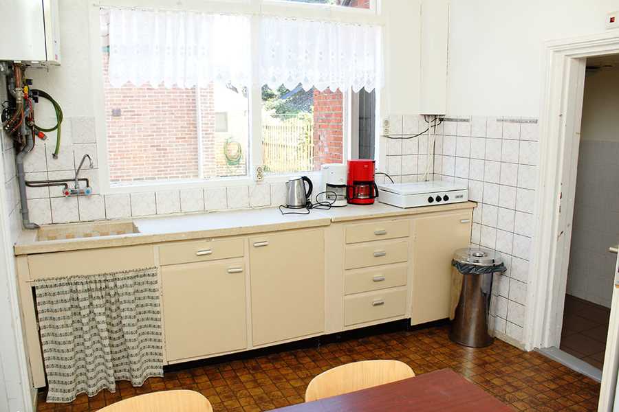 gruppenhaus-niederlande-insel ameland-solingen-1-5-kleine küche-bild-1.jpg