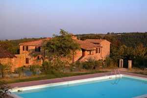 gruppenhaus-italien-toskana-casa-figline-2-pool-bild-1.JPG