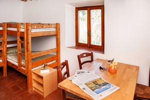 gruppenhaus-italien-toskana-casa-figline-7-schlafzimmer-bild-1.jpg