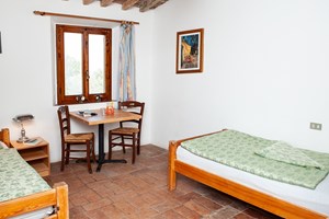 gruppenhaus-italien-toskana-casa-figline-7-schlafzimmer-bild-3.jpg