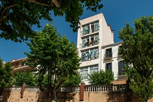 gruppenhaus-spanien-santema-1-aussenansicht-1.jpg