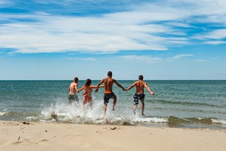 Vorschaubild Camp Mittelmeer & Ardèche, Camargue, Frankreich