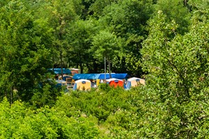zeltcamp-frankreich-kombi-kanu-meer-ardèche-1-campingplatz-bild-1.jpg