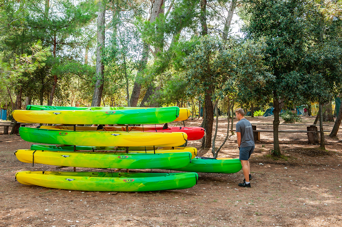 zeltcamp-kroatien-Veruda Island-11-Kanu Bild 1.jpg