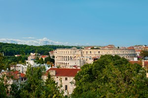 gruppenhaus-kroatien-Villa Lemon-13-pula arena.jpg