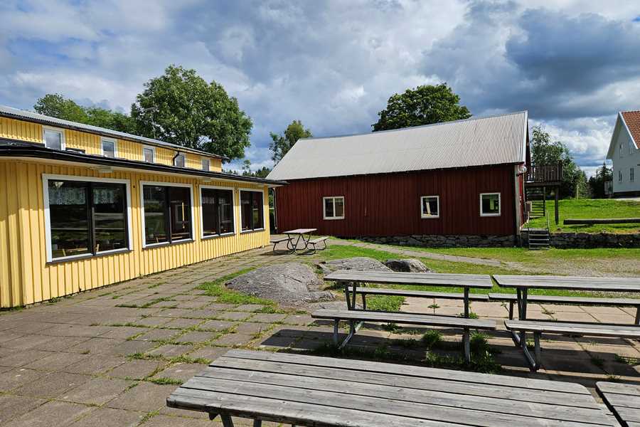 gruppenhaus-schweden-radehult-3-aussenansicht-bild-3.JPG