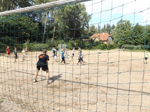 Brahmsee-Bolzplatz.JPG
